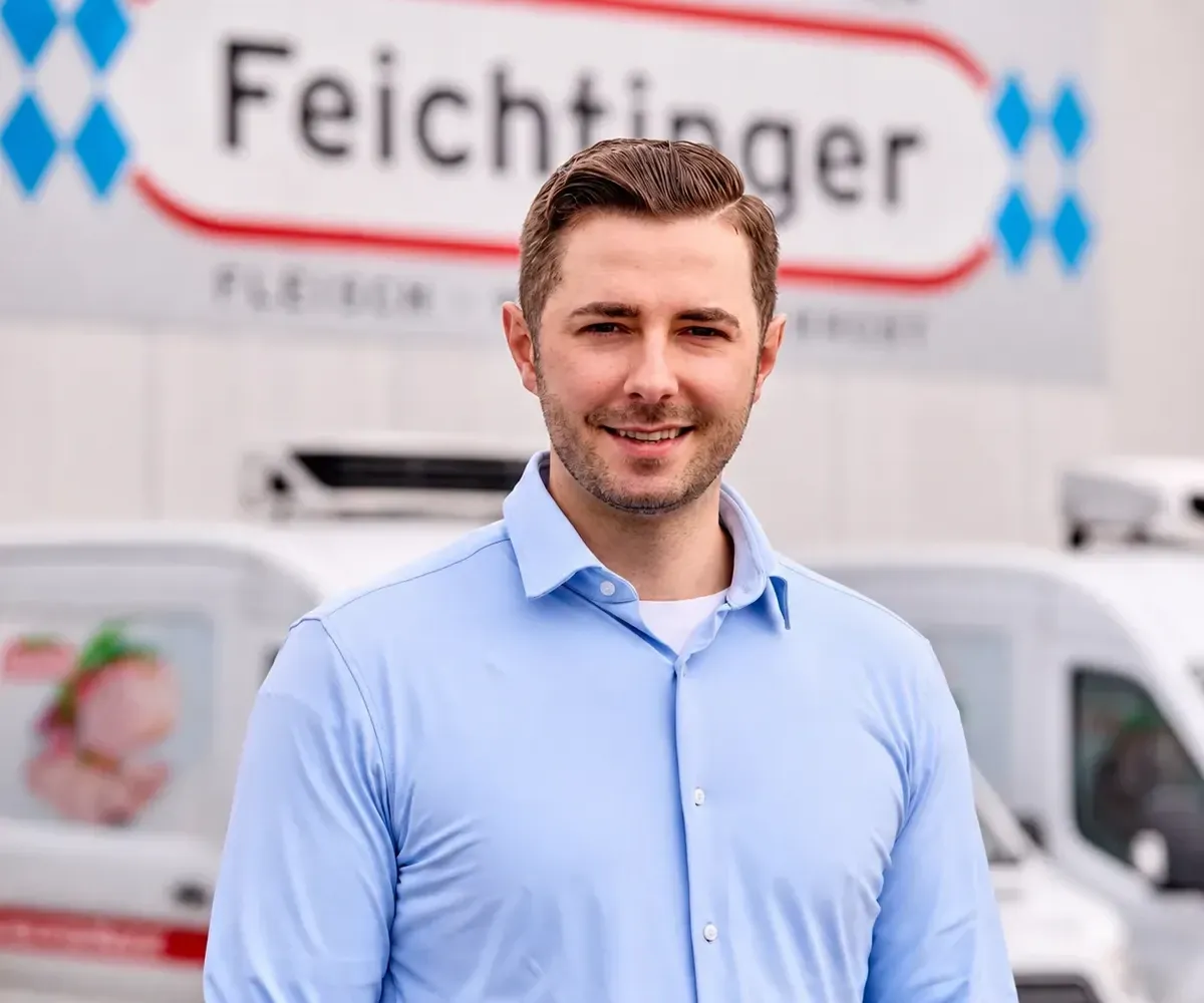 Porträt von Julian aus dem Feichtinger-Team.